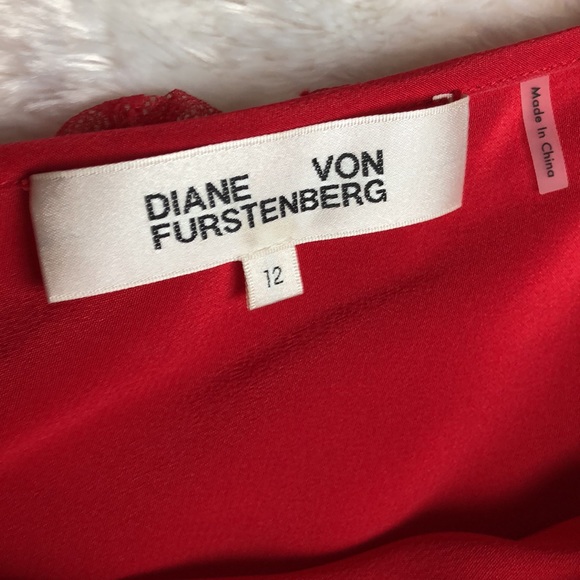 NWOT DVF Red Draped Lace MIDI Length Spaghetti strap and Lace Dress Size 12 - Picture 5 of 8